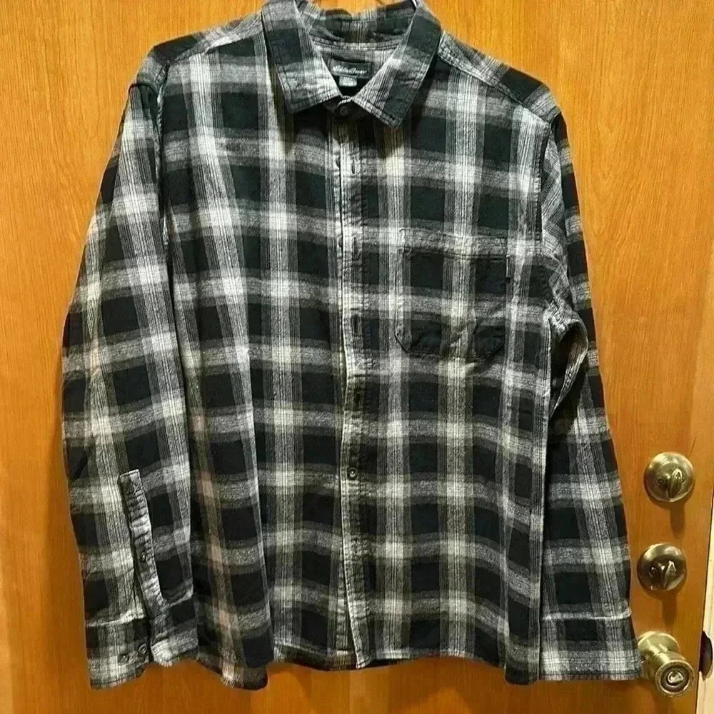 Eddie Bauer black long sleeve flannel